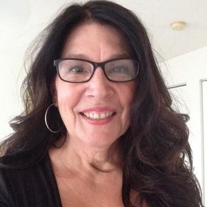 Meet your Posher, Tina